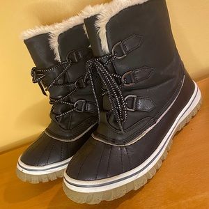 Steve Madden Winter boots size 8 in Women